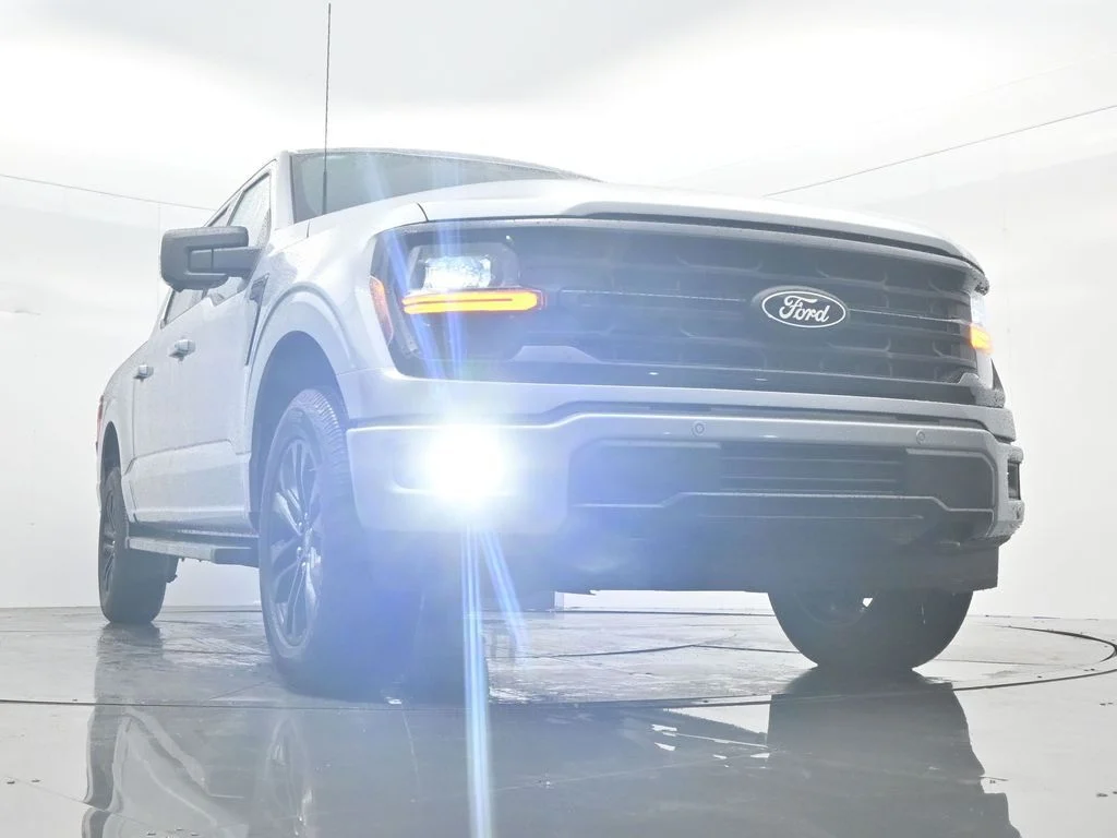 New 2026 Iconic Silver Metallic Ford XLT image 44