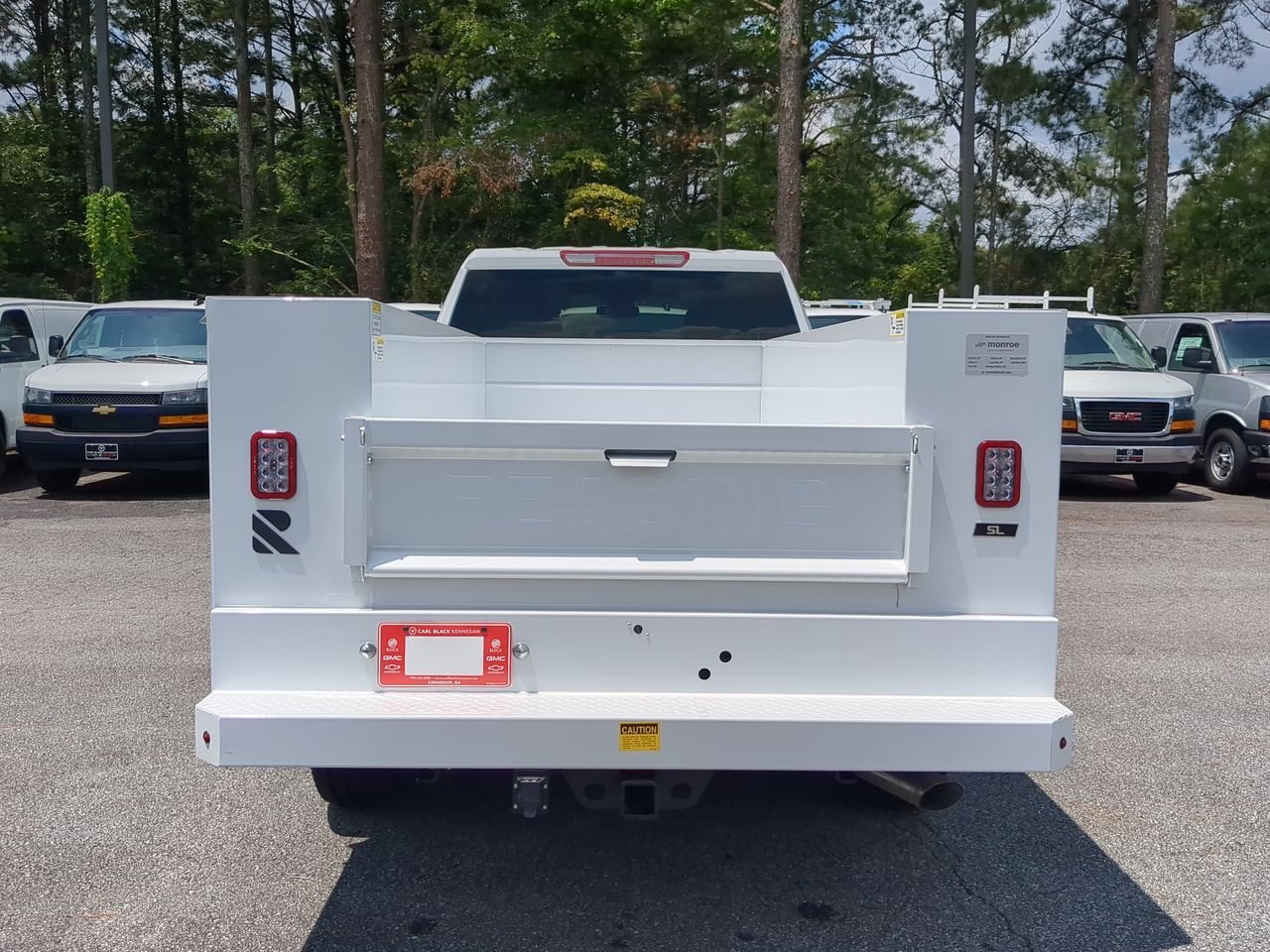 New 2026 Summit White GMC Pro image 7