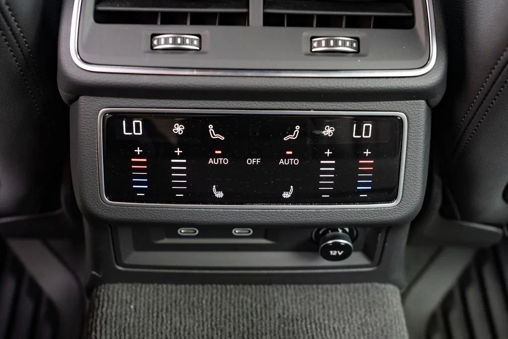 Used 2024  Audi Premium Plus image 9