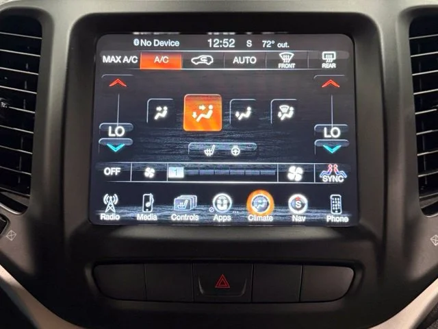 Used 2015 Beige Jeep Limited image 28