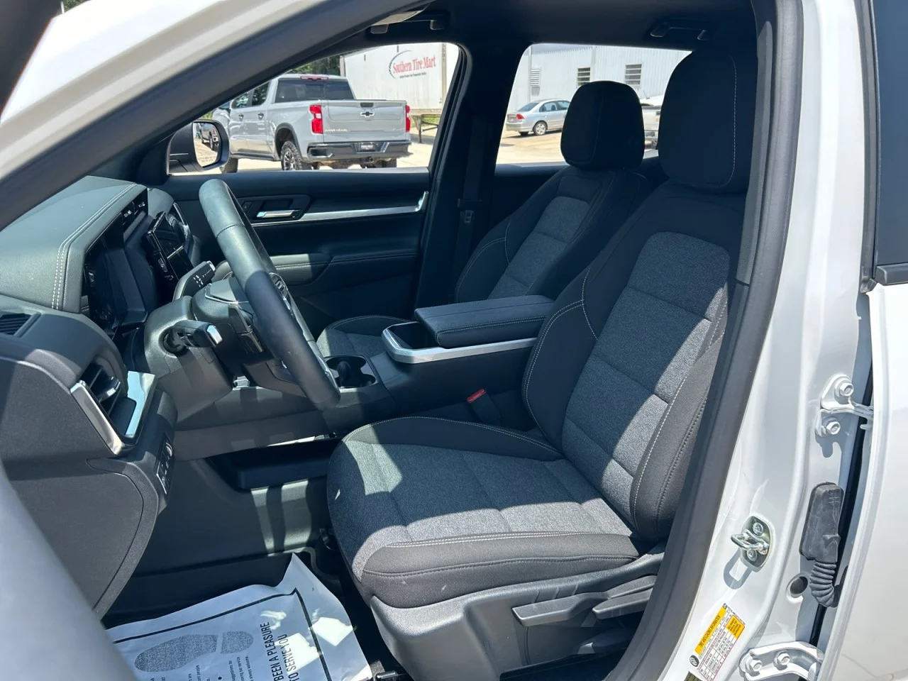 New 2026 Summit White GMC Elevation image 17