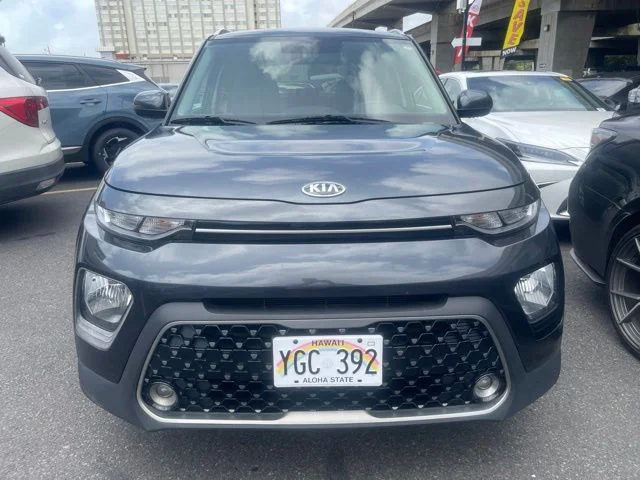 Used 2020 Gray Kia LX image 17