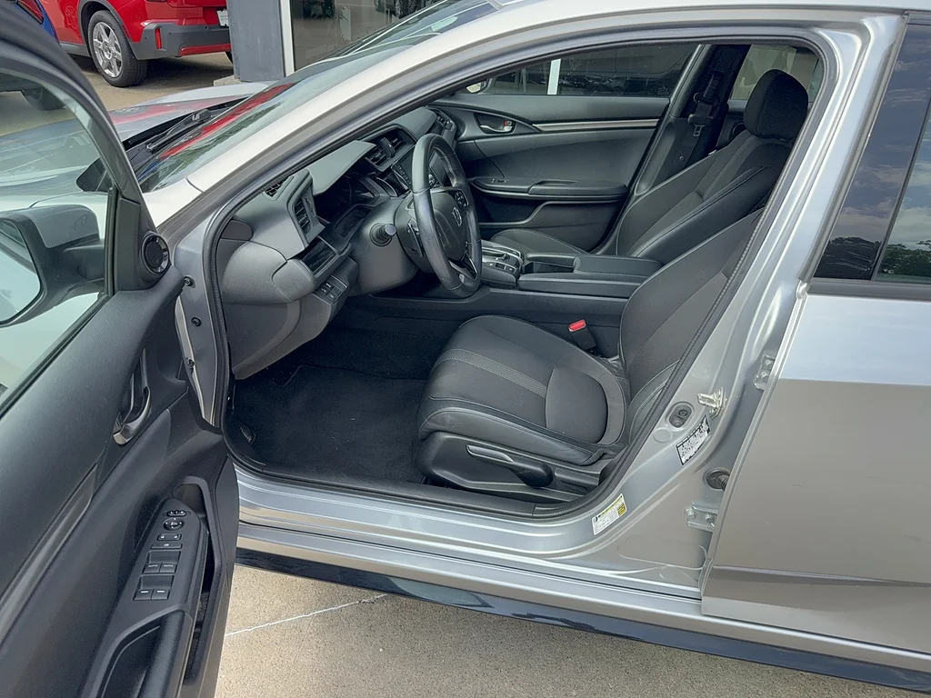 Used 2020 Lunar Silver Metallic Honda Sport image 5