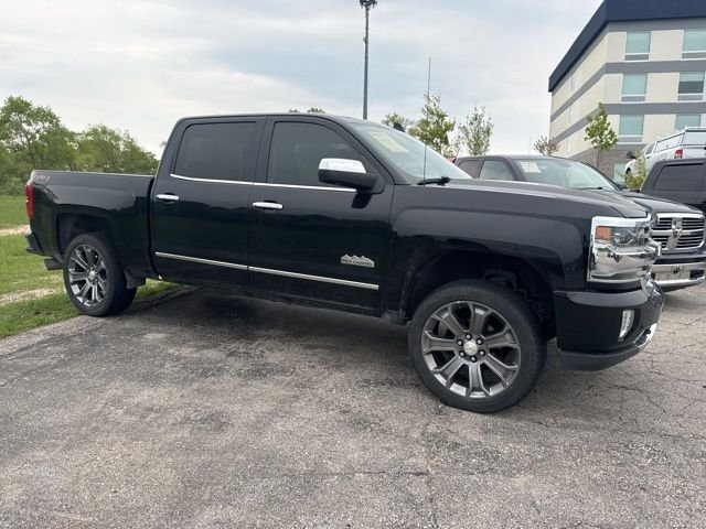 Used 2018 Black Chevrolet High Country image 20