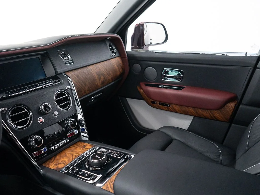 Certified Used 2023 Bohemian Red Rolls-Royce  image 35