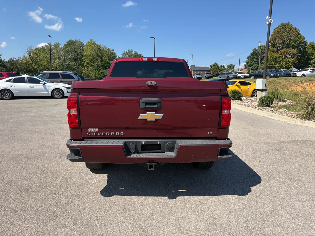 Used 2016 Siren Red Tintcoat Chevrolet LT image 4