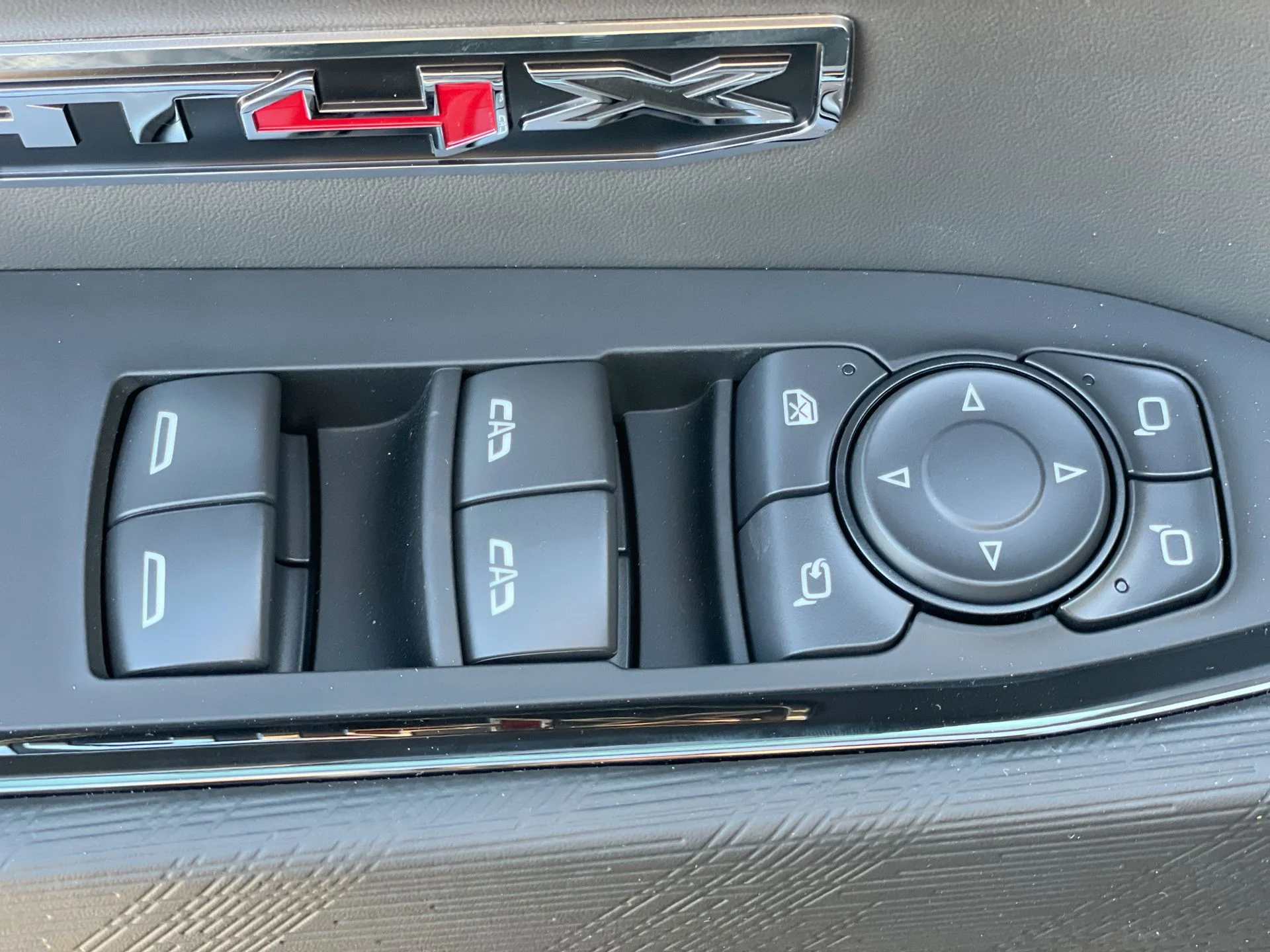 2026 GMC Sierra 1500 AT4X - Photo 73