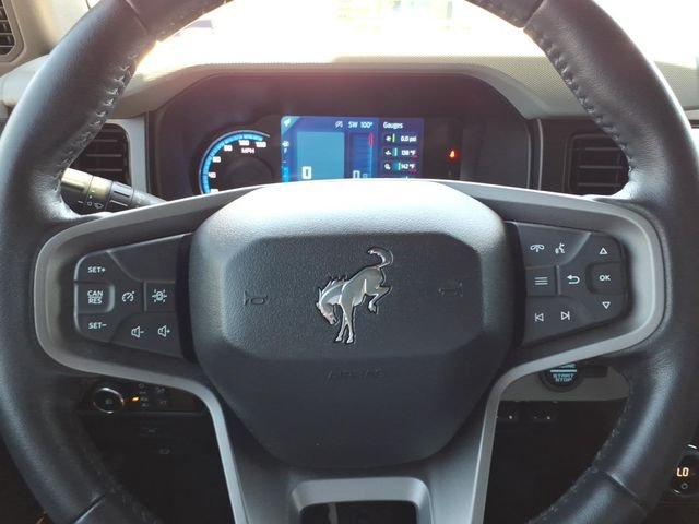 Used 2023 Green Ford Badlands image 18