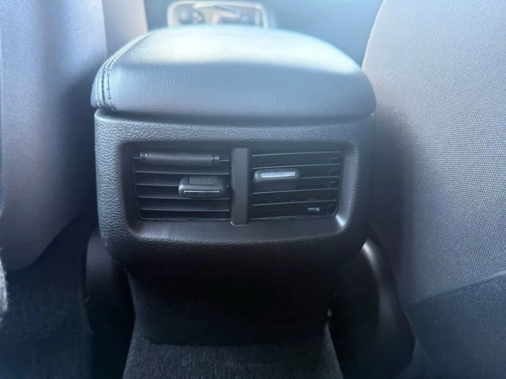 Certified Used 2022 Pitch Black Clearcoat Dodge R/T image 29