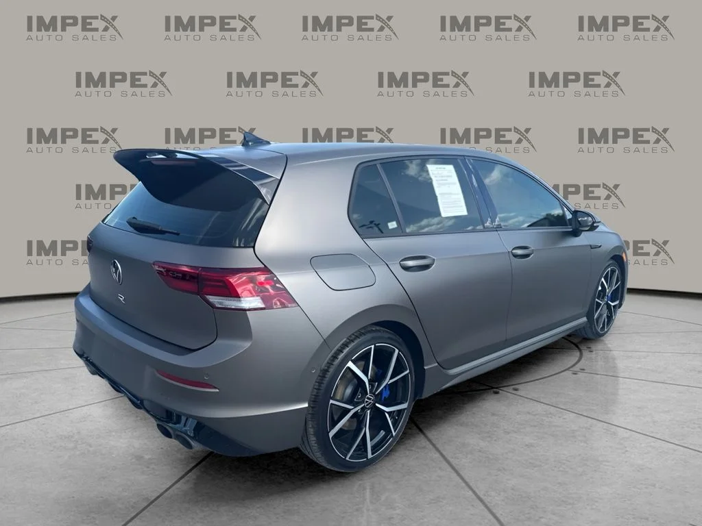 Used 2024 Black Volkswagen 2.0T image 5
