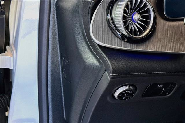 New 2027 Polar White Mercedes-Benz EQE 320 image 39