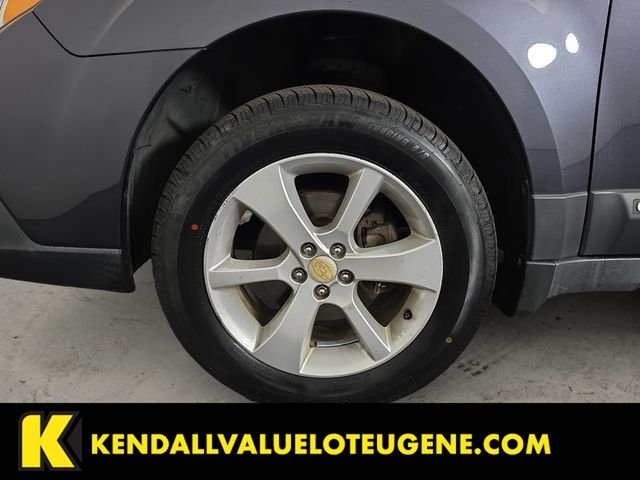Used 2013 Gray Subaru 2.5i Premium image 9