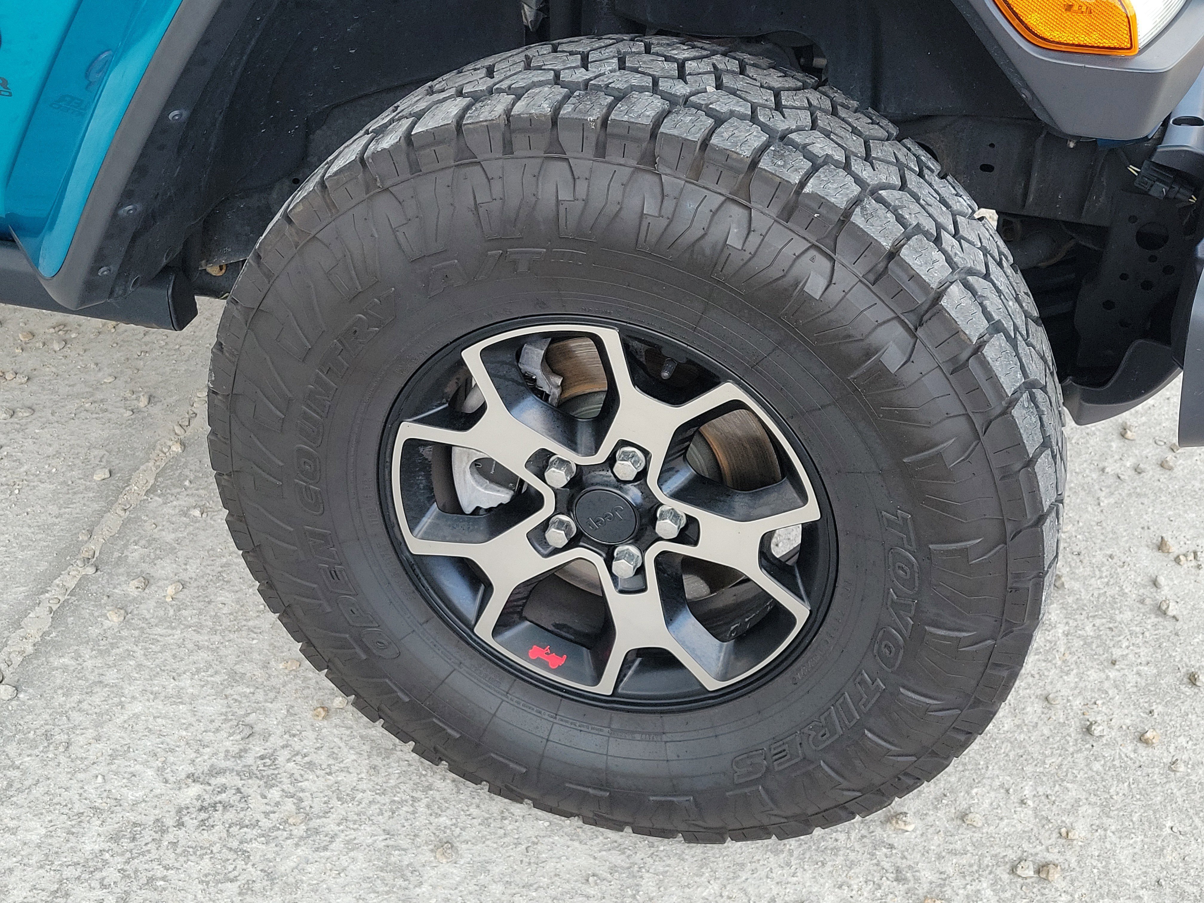 Used 2019 Bikini Pearlcoat Jeep Rubicon image 8