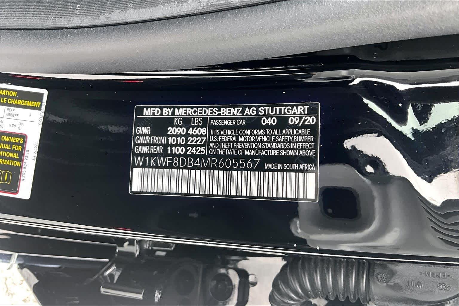 Used 2021 Obsidian Black Metallic Mercedes-Benz C 300 image 31