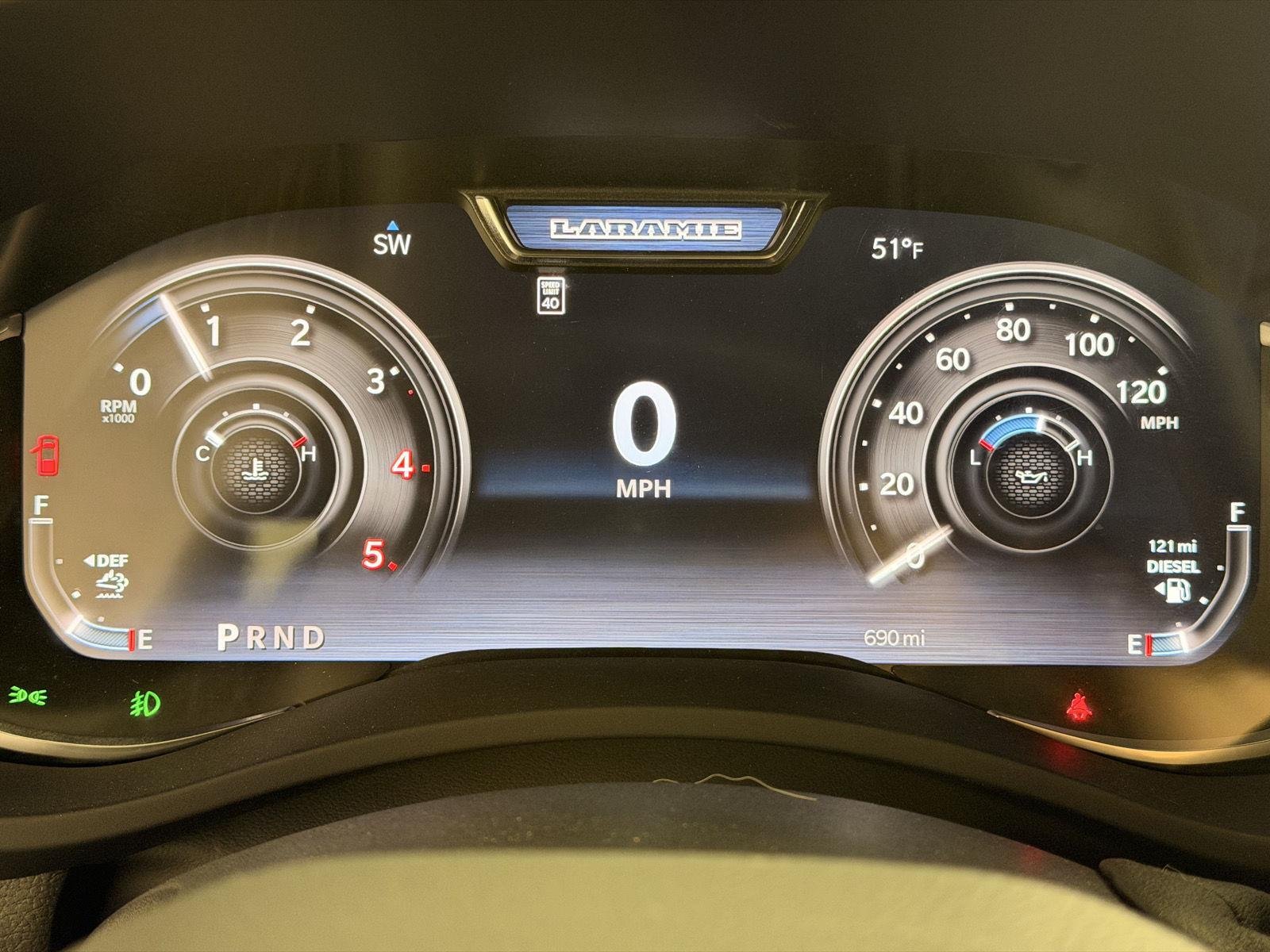 2026 RAM 3500 Laramie - Photo 32