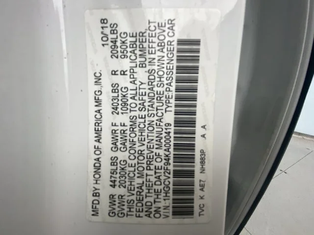 Used 2019 White Honda Touring 2.0T image 27