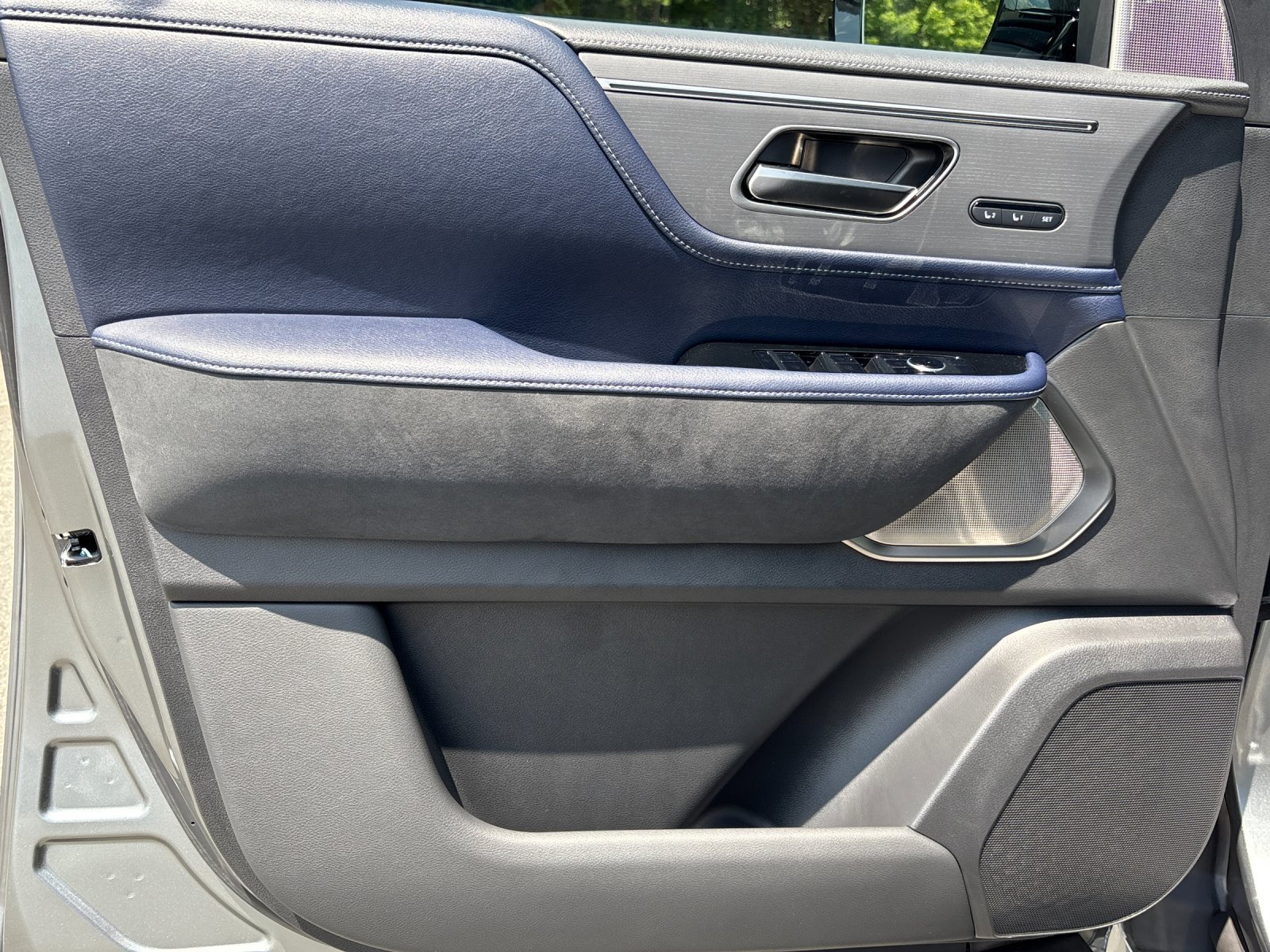 New 2027 DYNAMIC METAL INFINITI Sport 4WD image 13