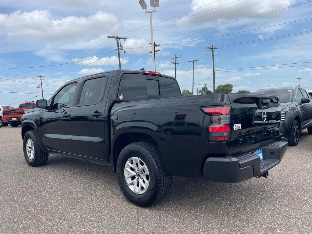 Used 2025 Black Nissan S image 5