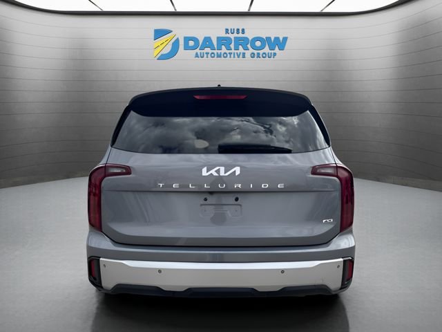 Used 2023 Silver Kia LX image 4