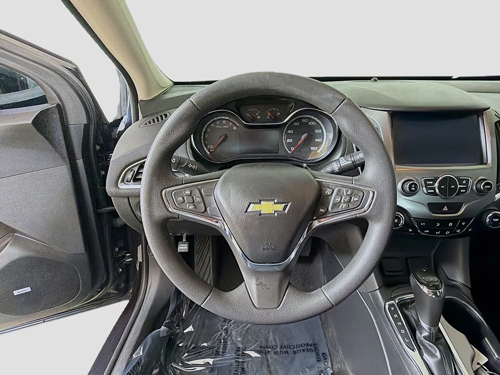 Used 2016 Blue Ray Metallic Chevrolet LT image 31