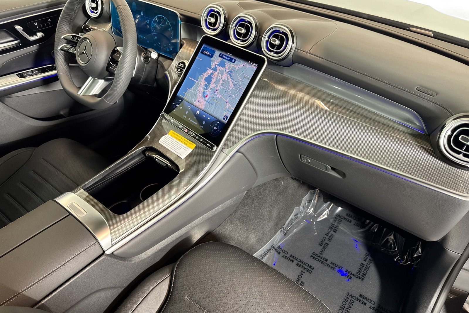 New 2026 Graphite Grey Metallic Mercedes-Benz GLC 300 image 27