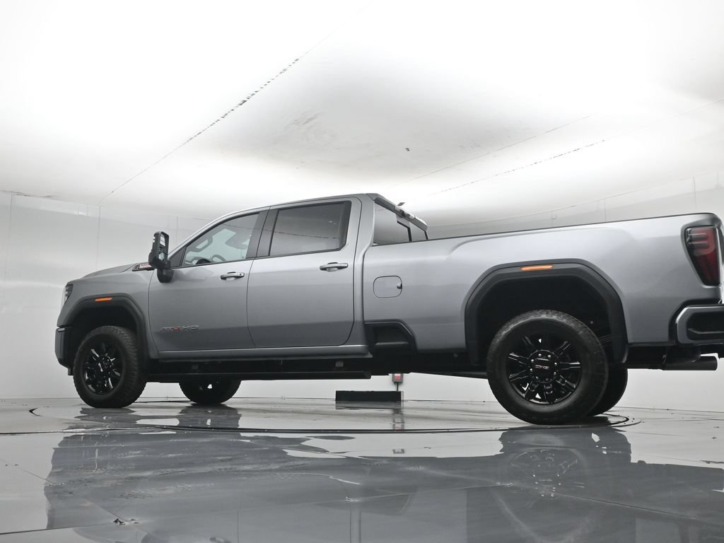 Used 2025 Silver GMC AT4 image 55