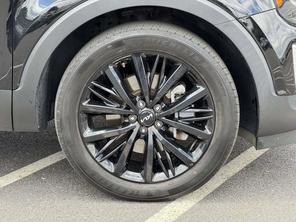 2022 Kia Telluride SX - Photo 12
