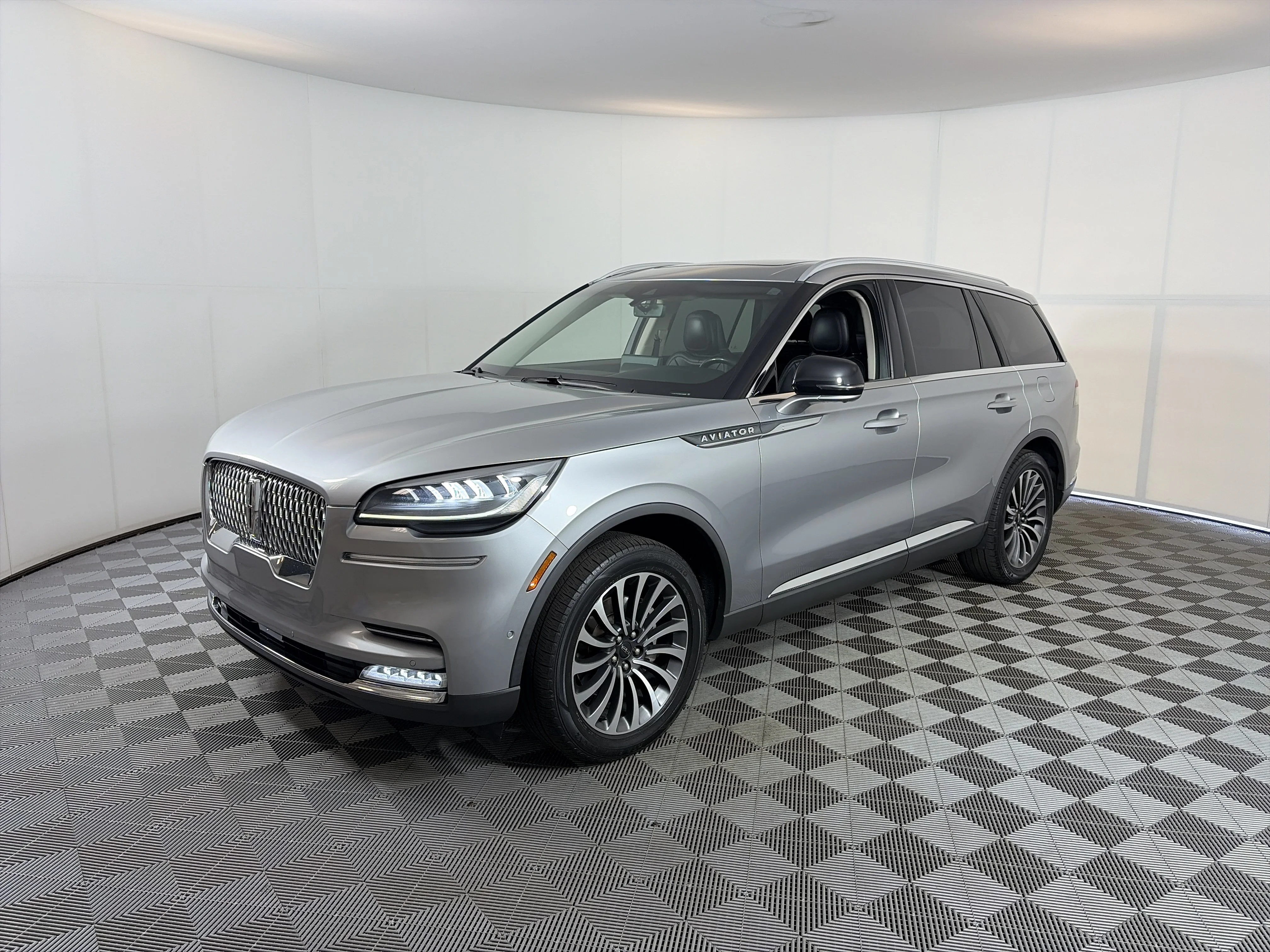 5LM5J7XC8MGL08499
