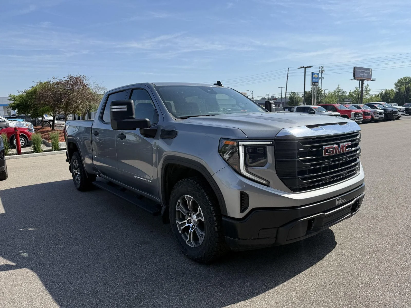 2024 GMC Sierra Pro 4WD Crew Cab Short Box's photo