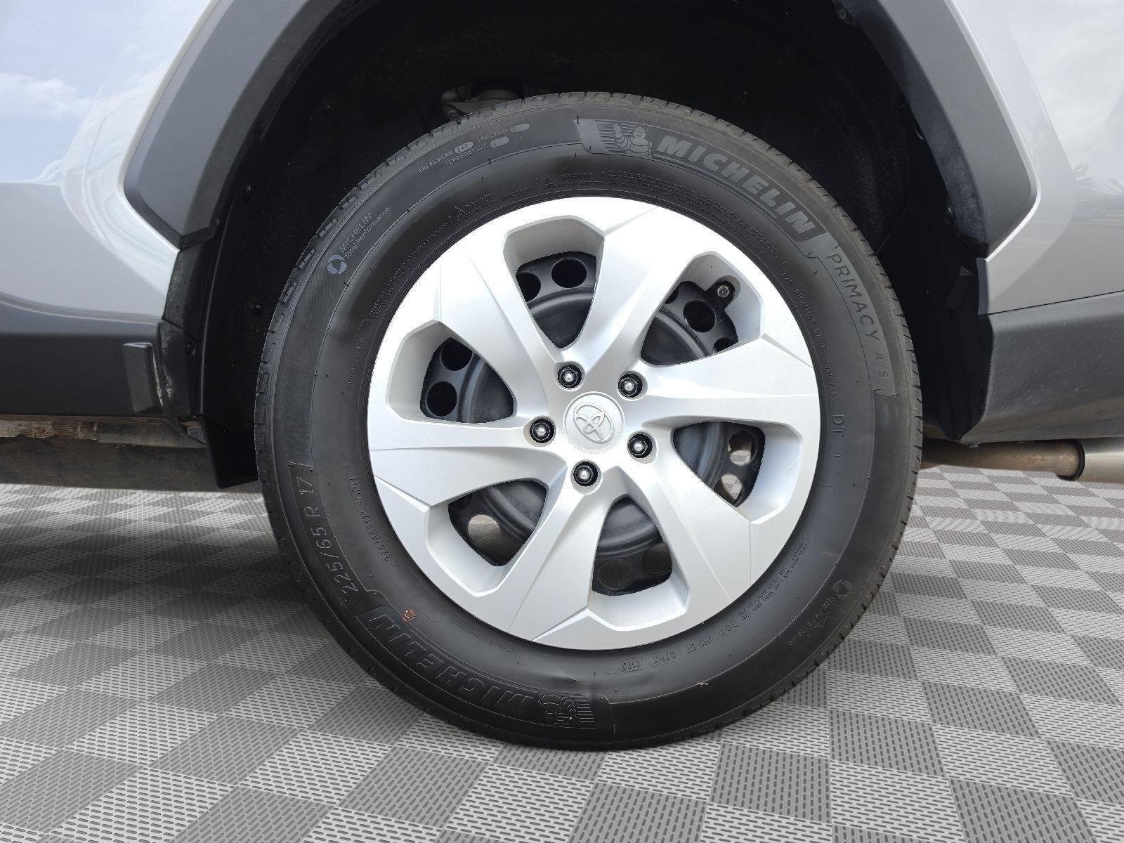Certified Used 2025 Silver Sky Metallic Toyota LE image 14