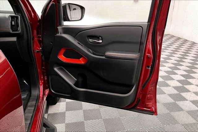 2025 Nissan Frontier PRO-4X - Photo 21