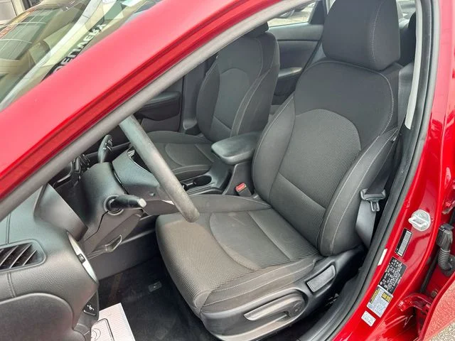 Used 2019 Red Kia LXS image 15