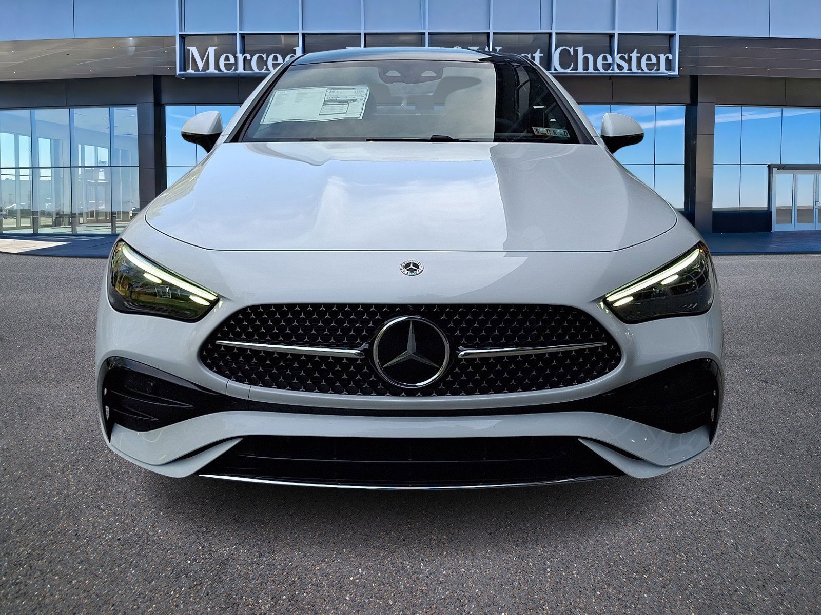 New 2026 MANUFAKTUR Moonlight White Metallic Mercedes-Benz CLE 450 image 23