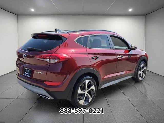 Used 2018 Red Hyundai Limited image 5