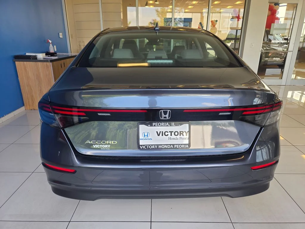 New 2026 Meteorite Gray Metallic Honda LX image 7
