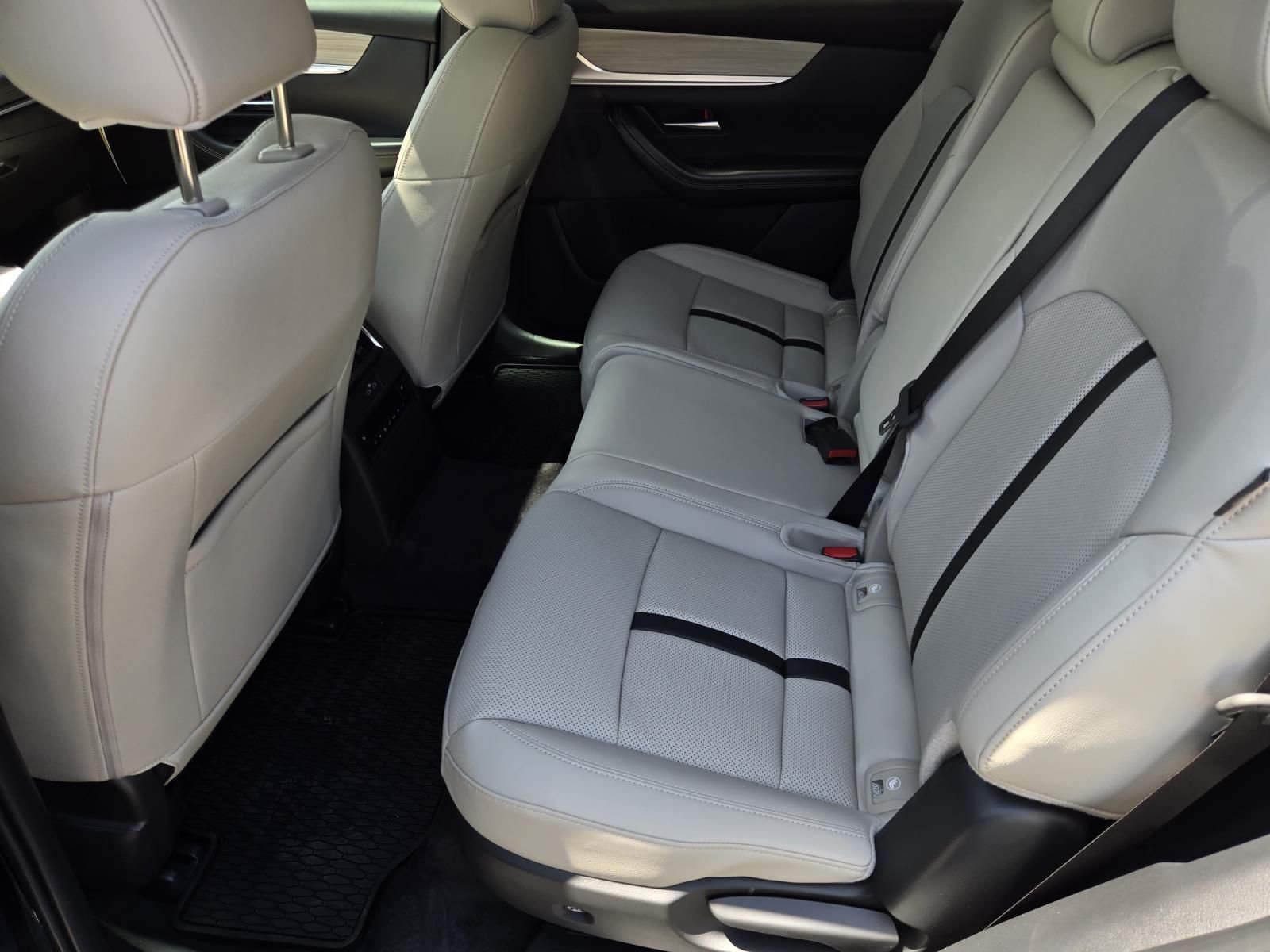 2026 Mazda CX-90 Preferred Package - Photo 11