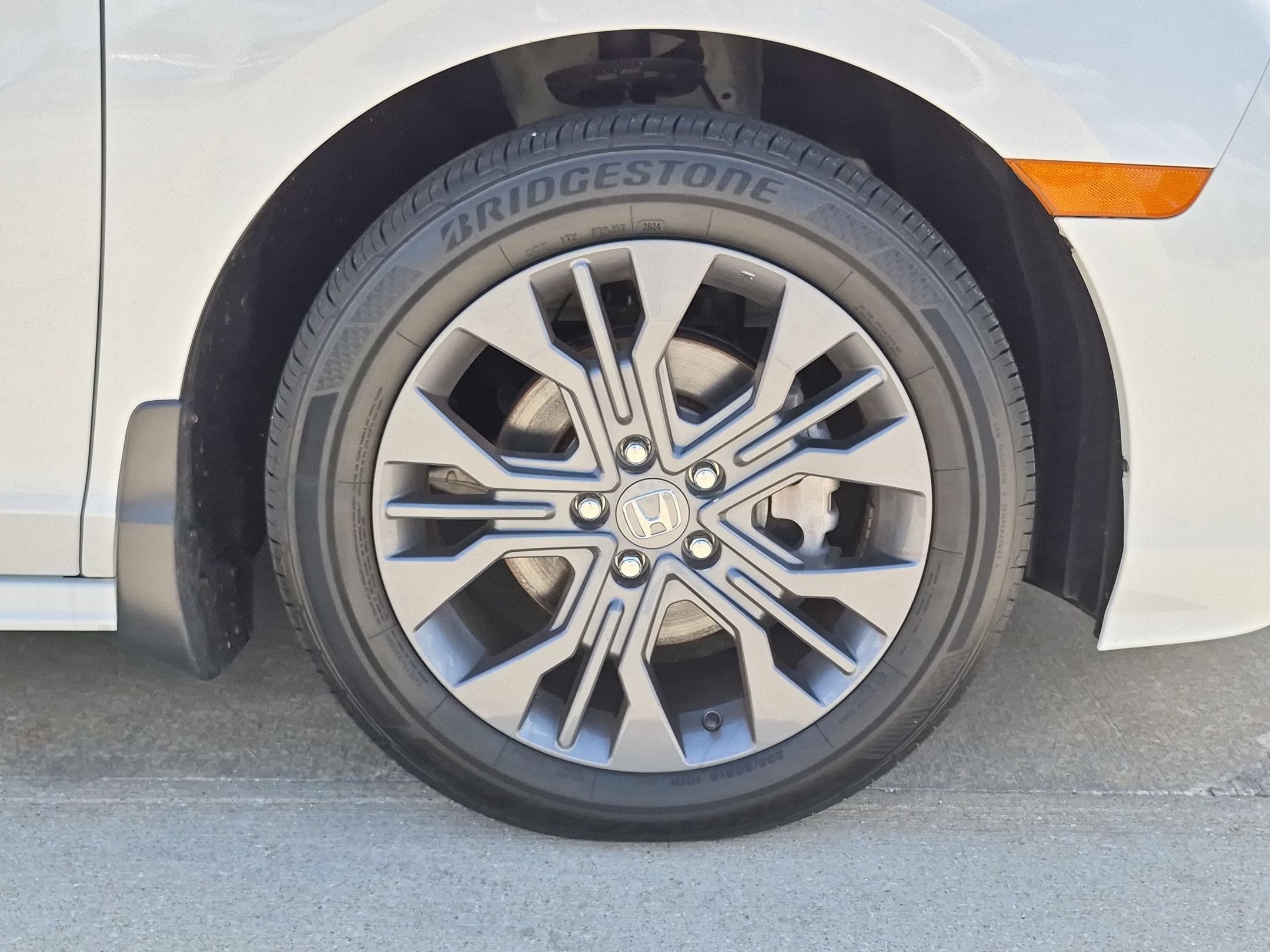 Certified Used 2025 Platinum White Pearl Honda Touring image 36