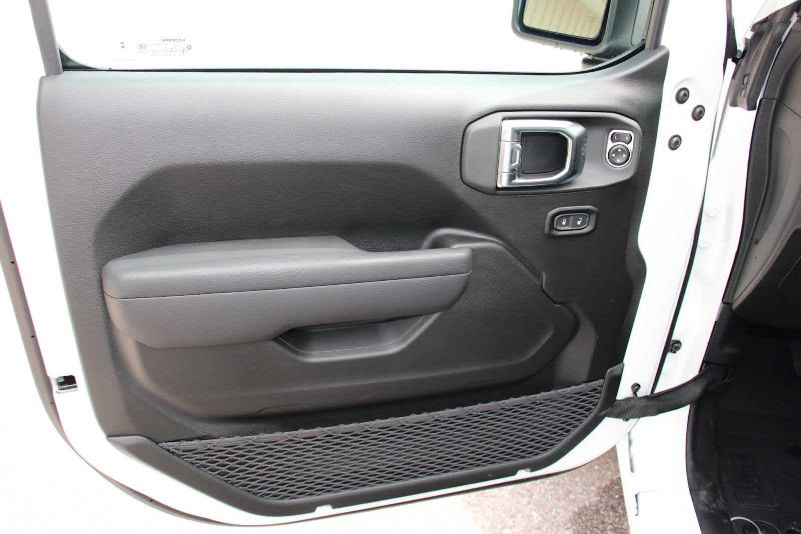 2025 Jeep Gladiator Sport S - Photo 13