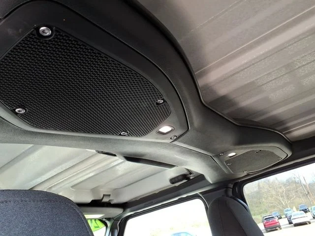 Used 2025 Gray Jeep Rubicon image 16