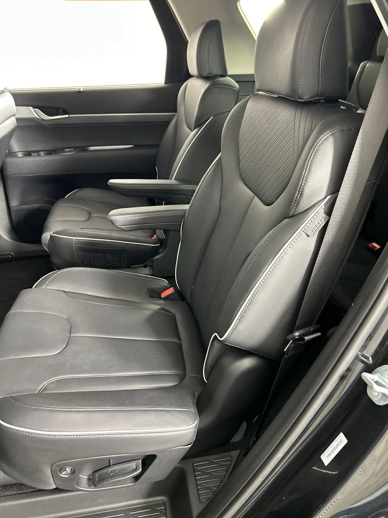 Used 2025 Black Hyundai XRT image 18