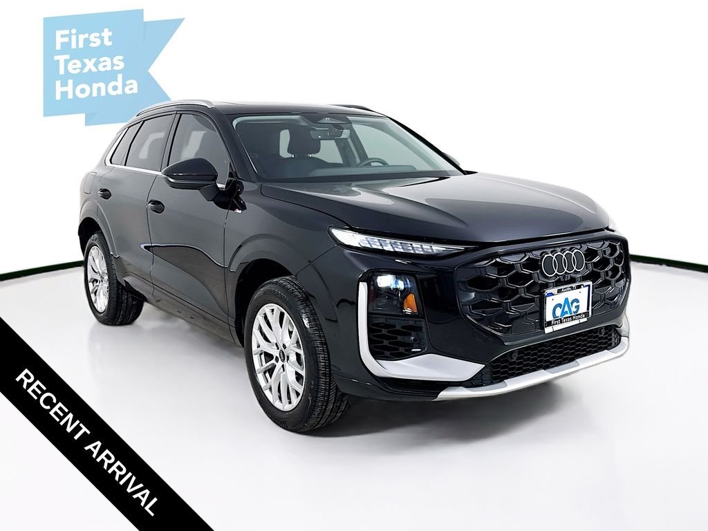 2026 Audi Q3 S line quattro's photo