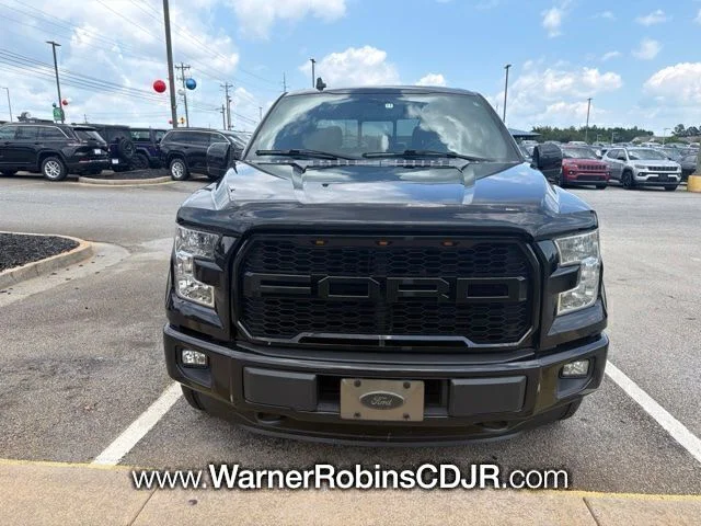 Used 2015 Black Ford XLT image 2