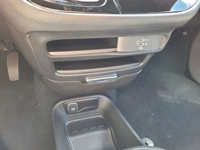 2026 Chrysler Voyager LX - Photo 20