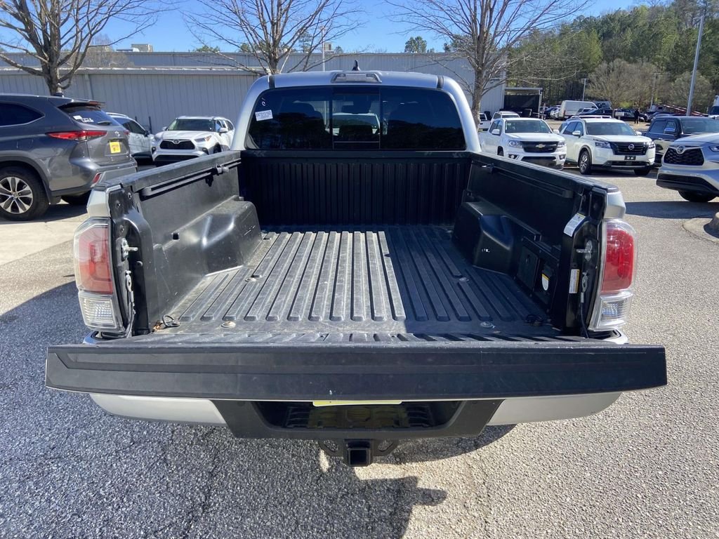 2022 Toyota Tacoma TRD Sport - Photo 10