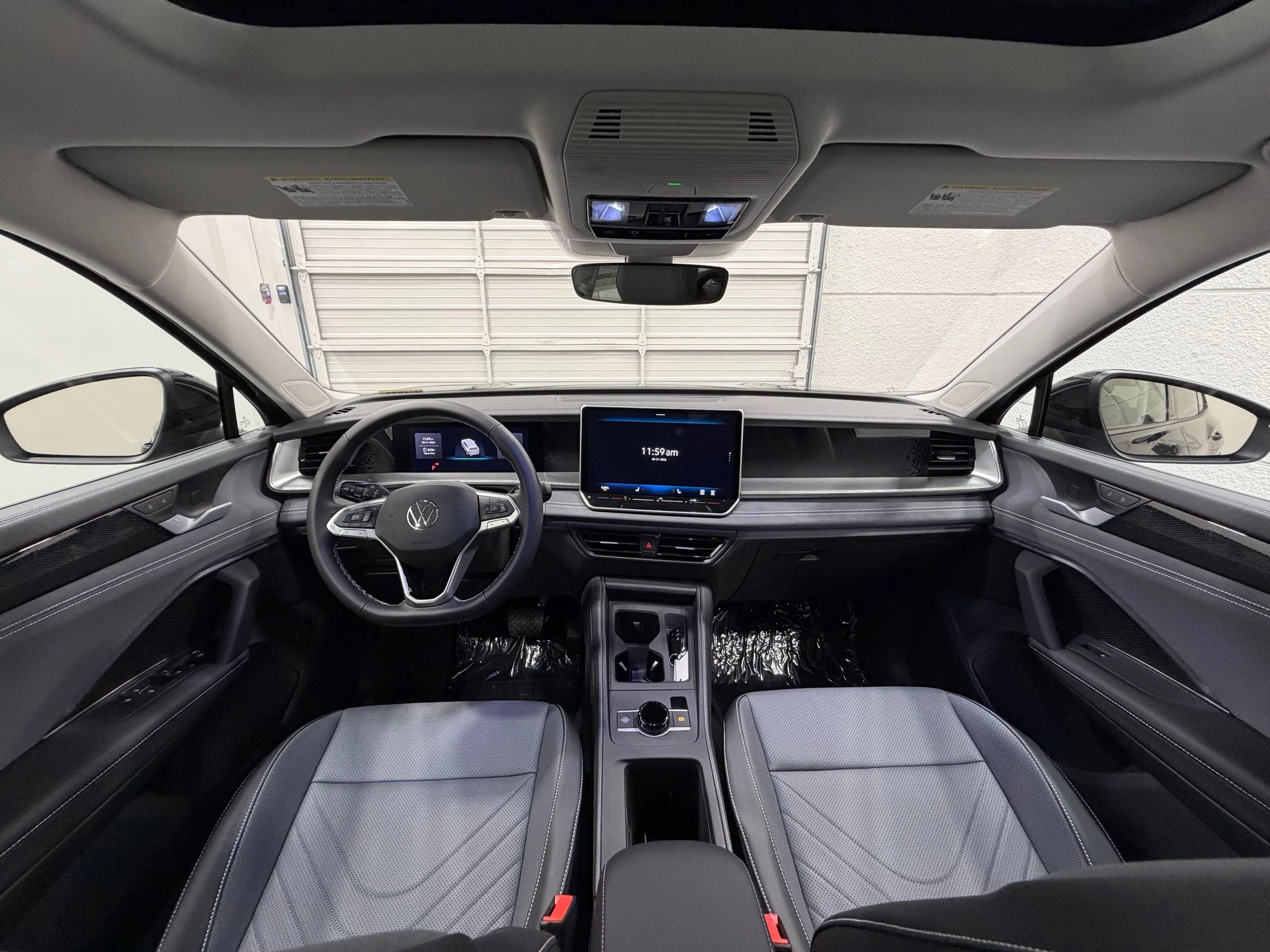New 2026 Black Volkswagen SE image 31