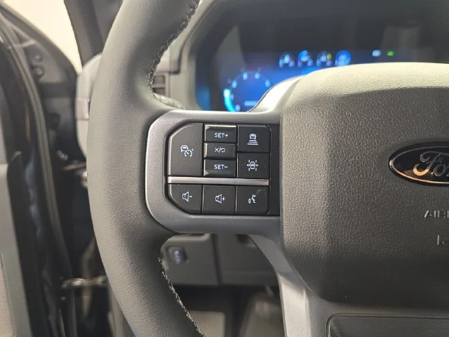 New 2026 Agate Black Metallic Ford XLT image 35