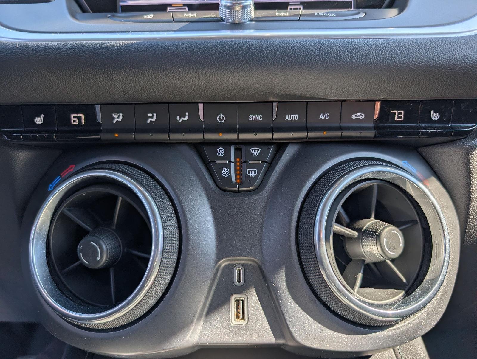 Used 2021 Summit White Chevrolet LT image 18
