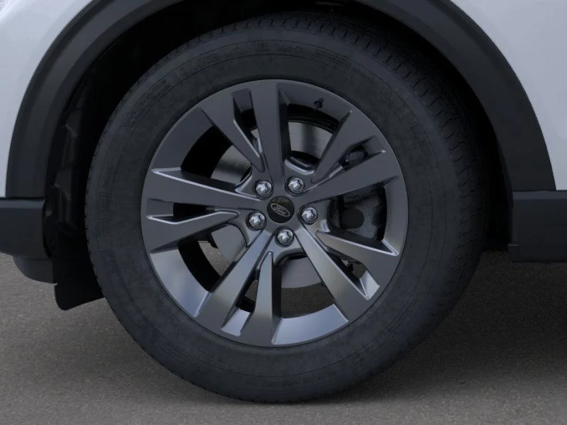 New 2026 Space White Metallic Ford Active image 79