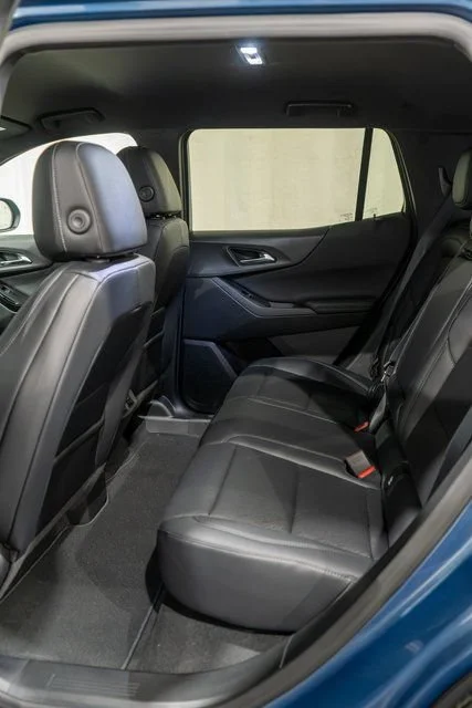 New 2027 Lakeshore Blue Metallic Chevrolet LT image 10