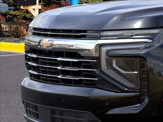 2026 Chevrolet Suburban LT - Photo 13